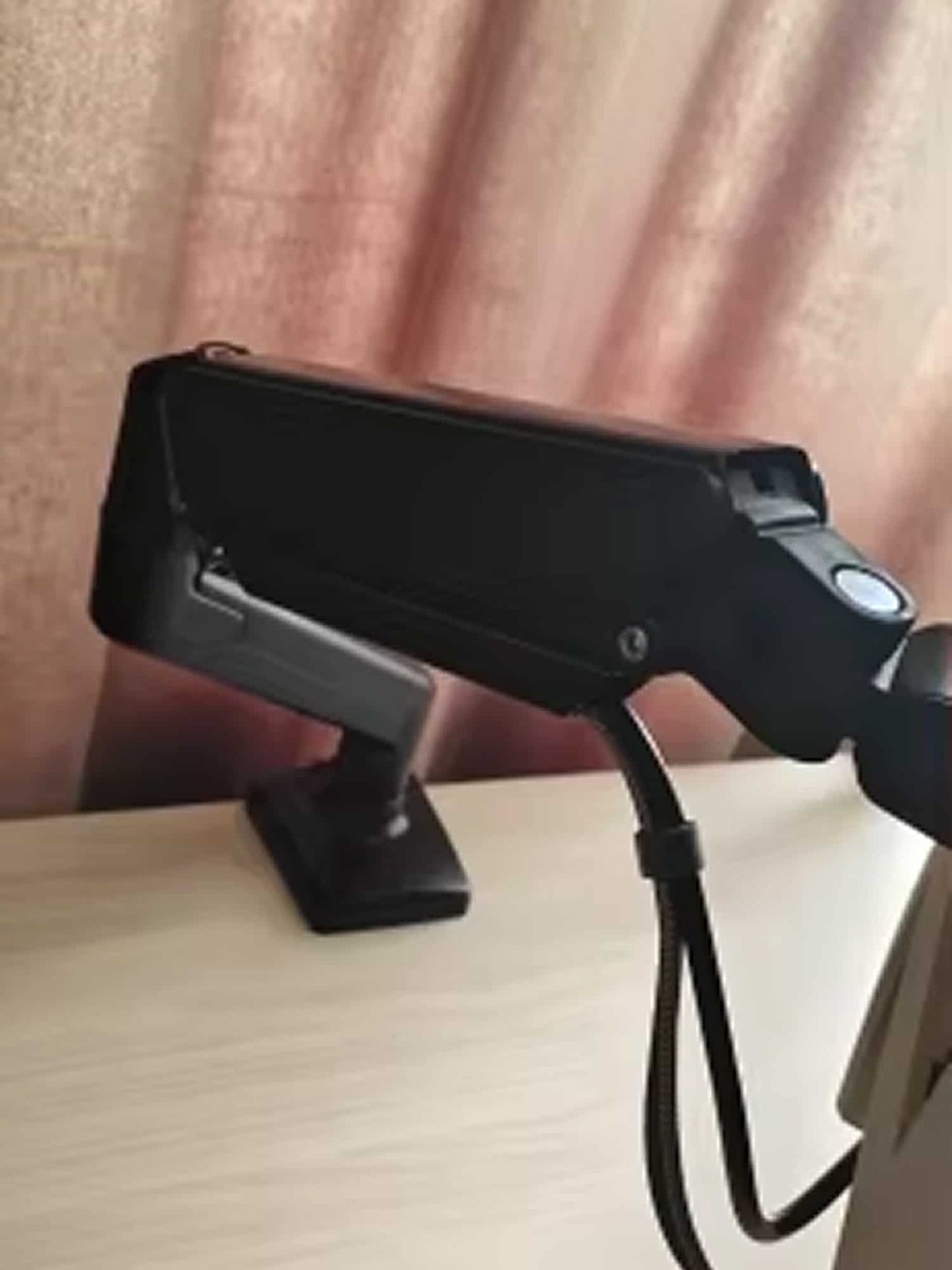 ErgoAxis